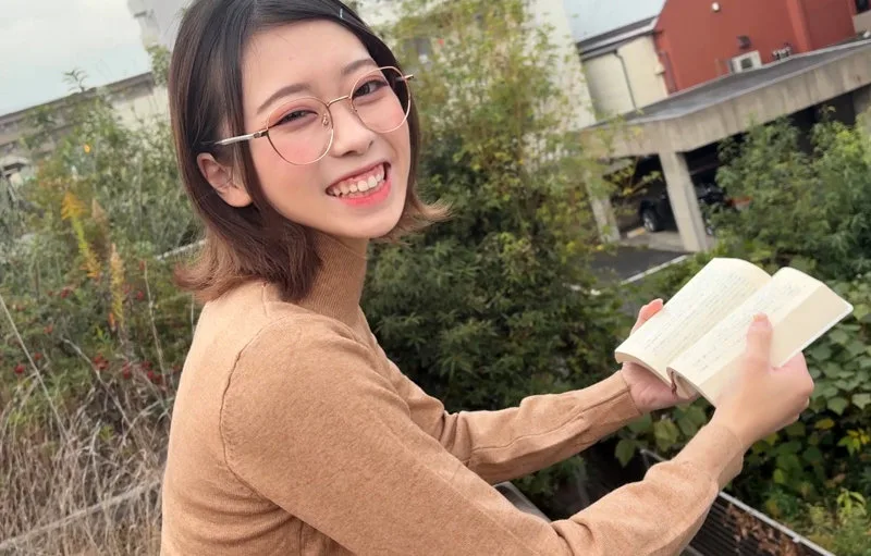 りお (素人ムクムク-X-) | smjx233 の素人AV女優は誰？