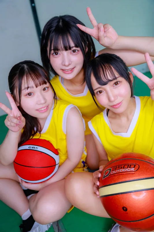 ゆみ＆おと＆まこ (電影シロウト) | deas040 の素人AV女優は誰？